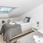 Noray 10 Marbella