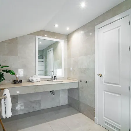 Noray 10 Apartman Marbella